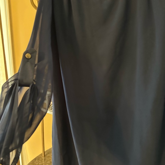 New with out tags Size 16 , Navy top - Picture 4 of 7